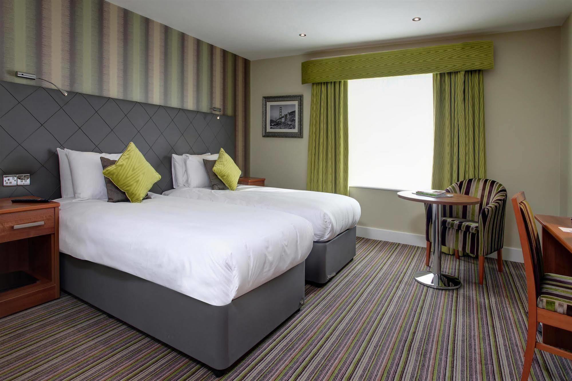 Magnolia Park Hotel, Golf & Country Club Boarstall المظهر الخارجي الصورة