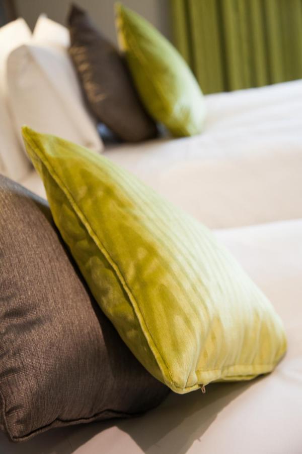 Magnolia Park Hotel, Golf & Country Club Boarstall الغرفة الصورة